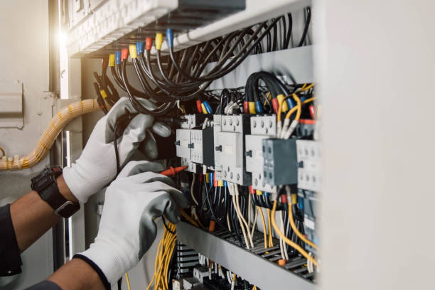 Best Commercial Electrician Services  in Westhaven Moonstone, CA